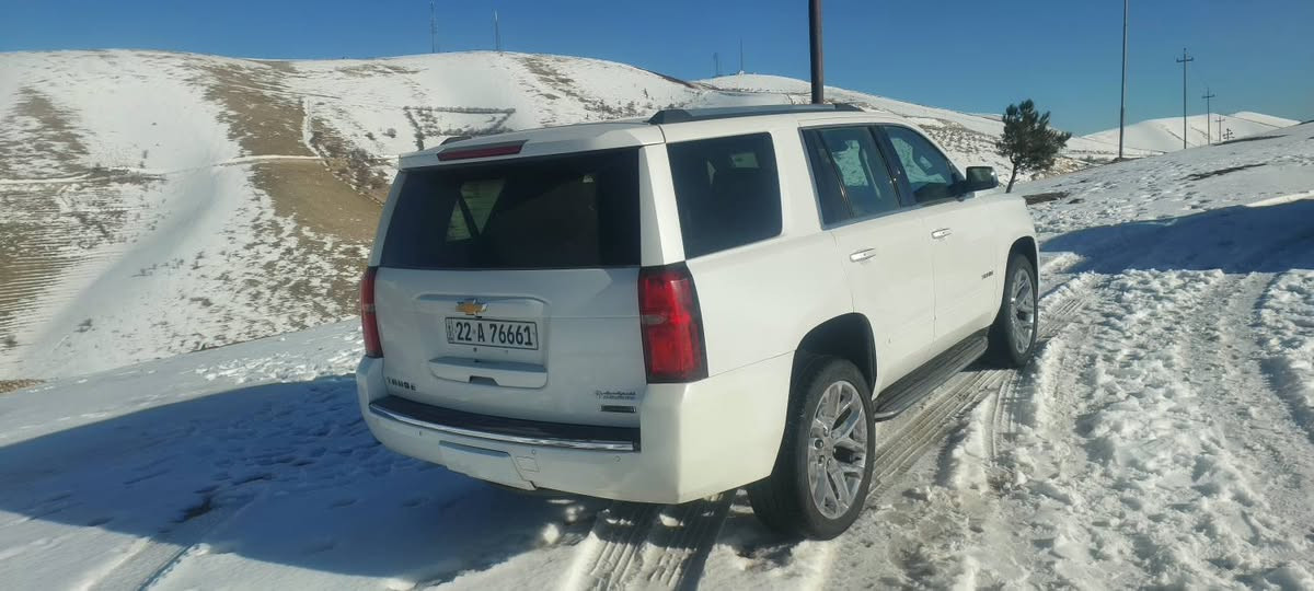 ‎تاهو موديل 2018 بريمير خليجي وكالة المنصور
فول مواصفات 
داتاشو جبير سيارة   
كير محرك ما مفتوح شرط
رقم سنوية جديدة باسمي مكان السيارة 
السعر 360$مجال  
للاستفسار ***********
