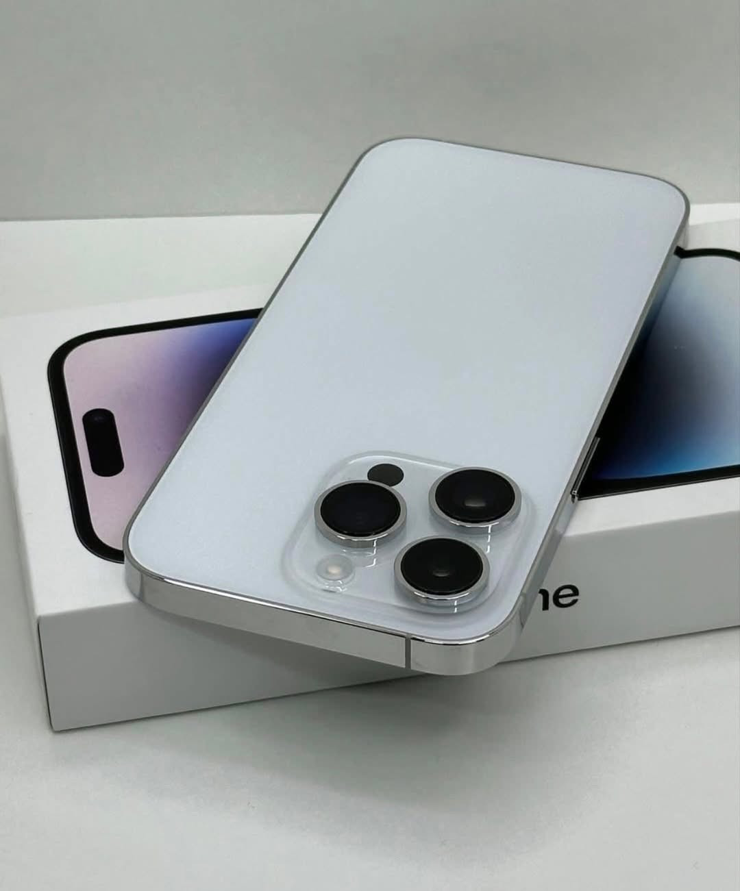 iPhone 14 Pro Max
 ذاكره 256
جهاز  مكفول 
نضيف جداً مكفول من زلغ
  نسبه البطارية 86 ‎%‎ صرف ممتاز
السعر 880 الف … 
📍العنوان بغداد بسمايه  ،،


**إذا كنت صاحب هذا الإعلان وتريد حذفه لأي سبب، رجاءا أرسل رسالة إلى الدعم الفني**