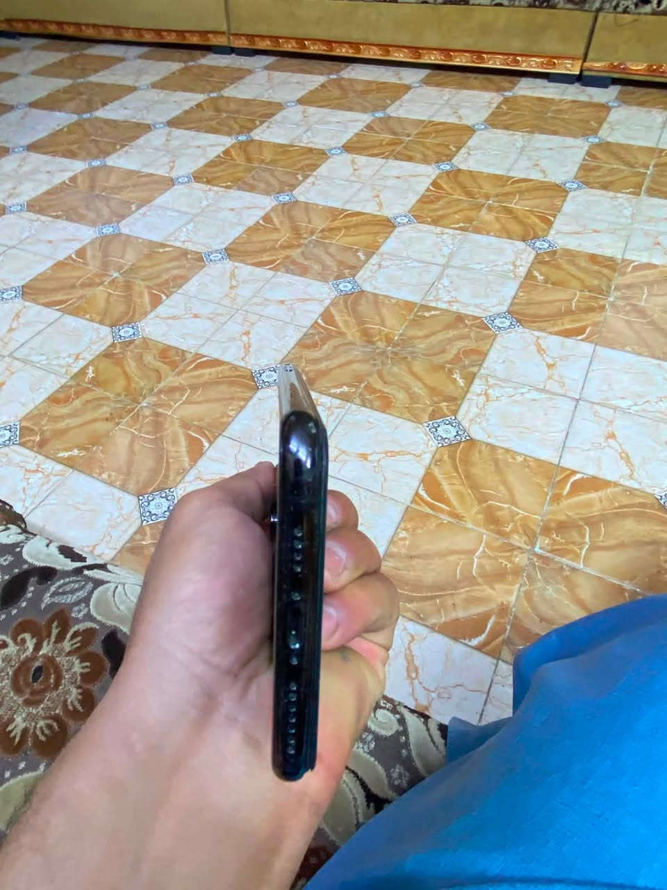 اكس ماكس 256 بطاريه 82 فقط مبدل شاشه تفصيخ وفيس إيدي متوقف الباقي كفاله مكاني بغداد سعر 250$$ ***********
