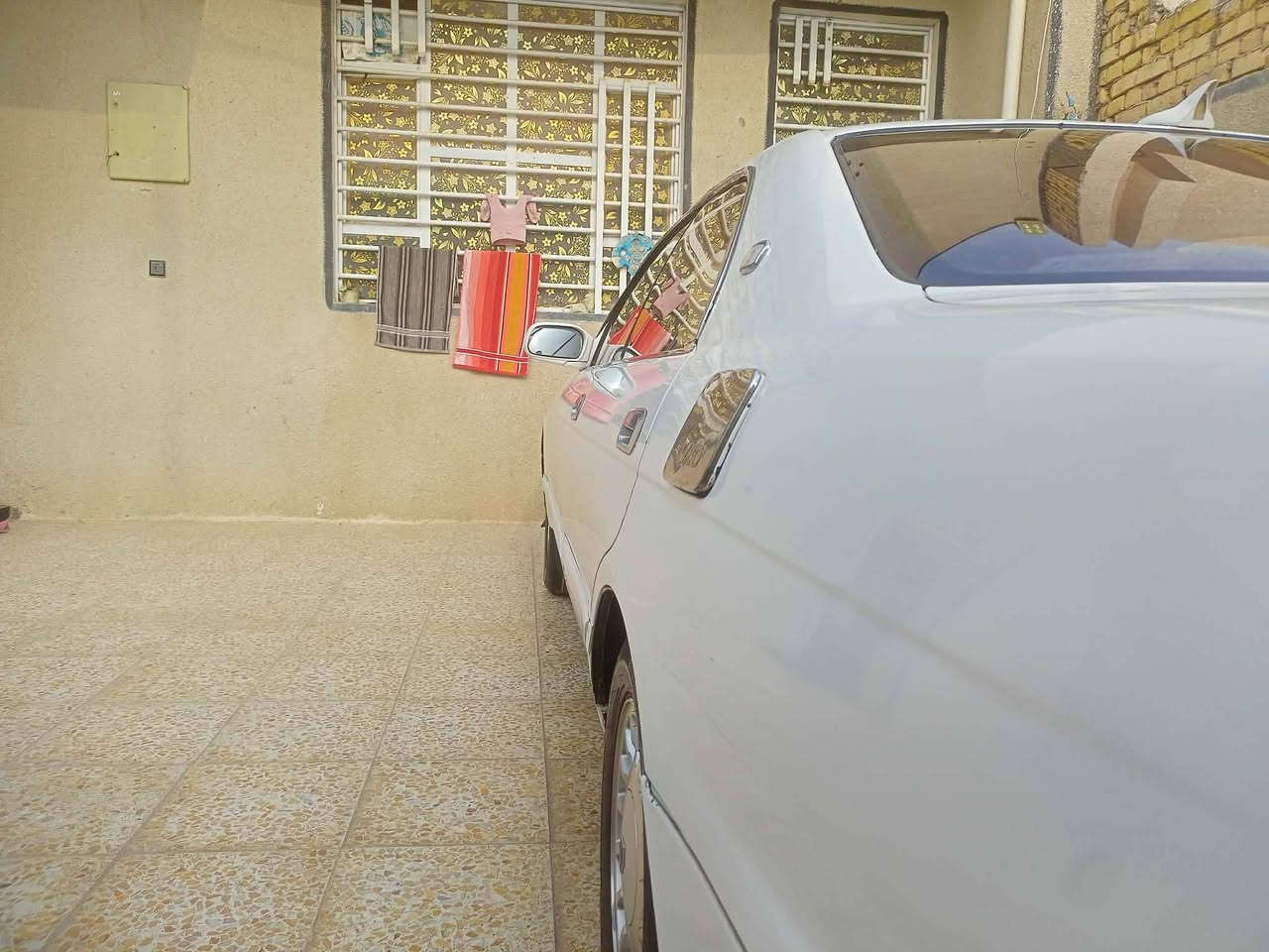 بطه البيع
مديل 93الون ابيض 
مكفوله من كص او نقل جثه بسمه موكلف بنشرا سعر 55
***********
***********
