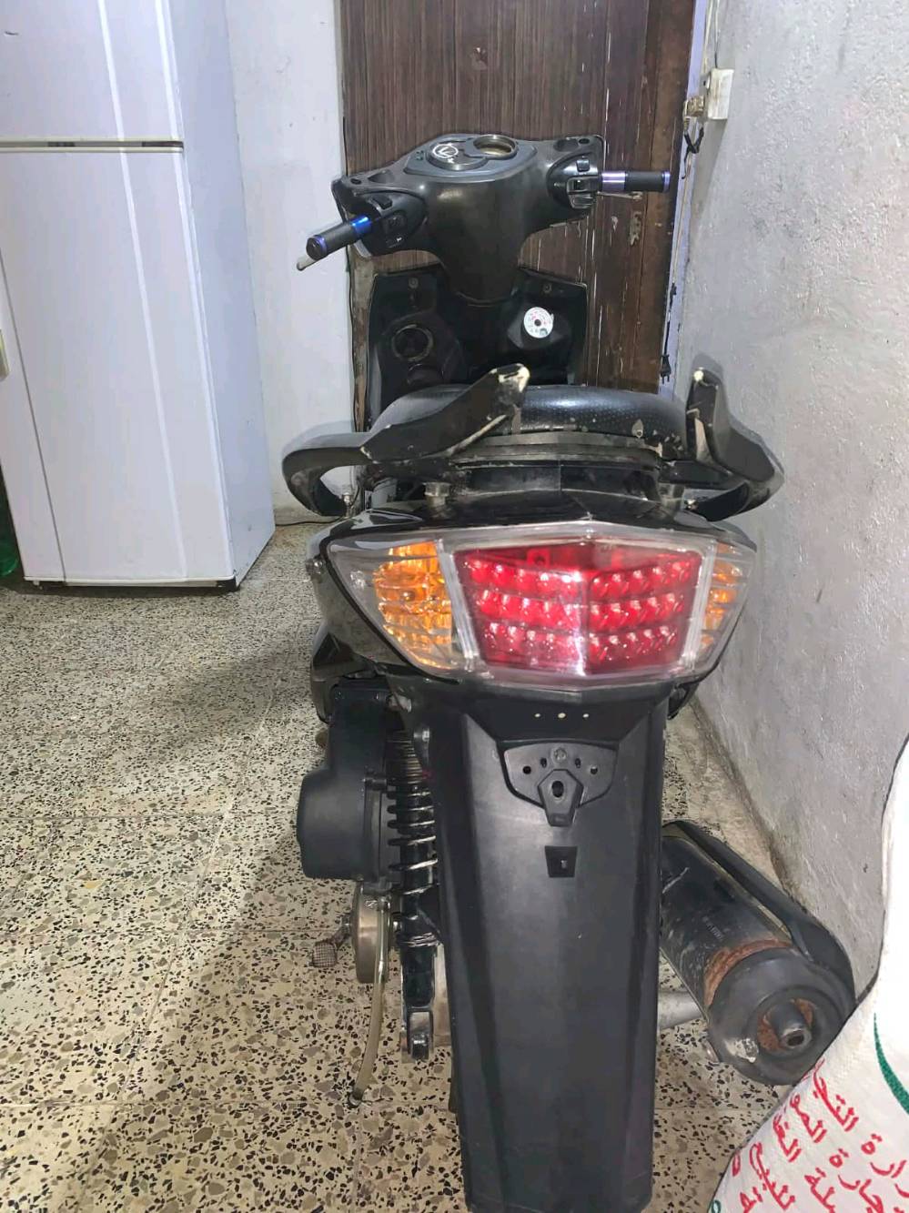 سكنس فحل نوزل دراجه نكره كهربائيات كامله عوزها نواقص خفيفه وترتيب مكان الزعفرانيه السعر 600 وبيها مجال الطيب
الرقم***********