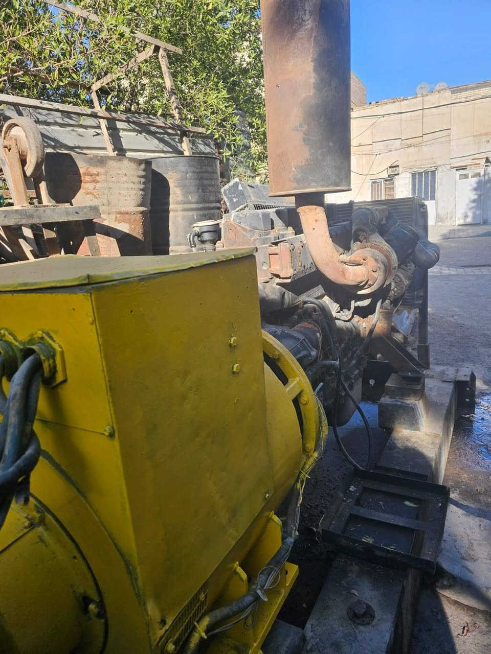 للبيع مولد مان تيكة راس التوليد ٣٥٠
مكينه بيها بخار السعر ٣٥ الستفسار على *********** ***********
