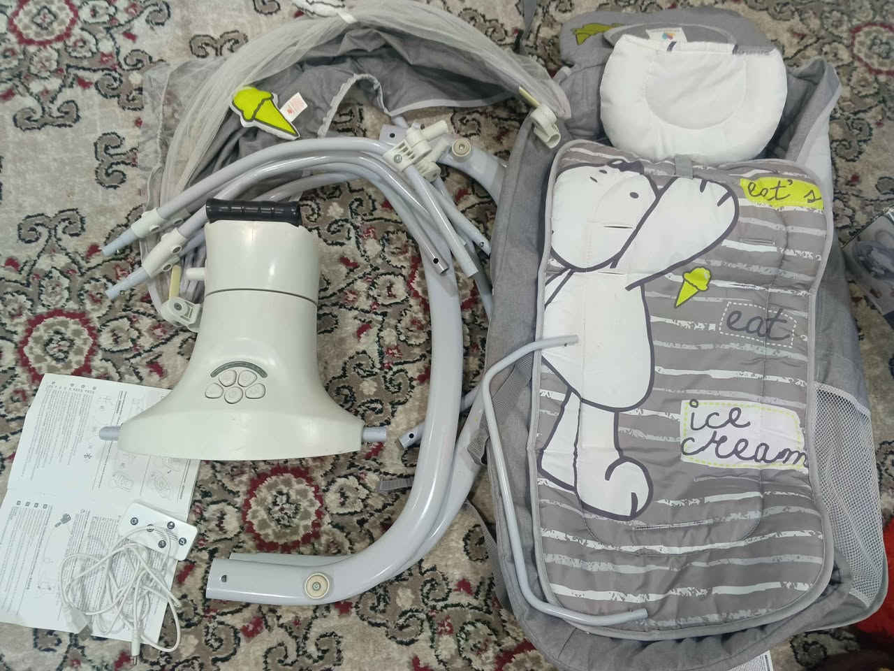 جۆلانەی کارەبایی مناڵی ساواتا،۳ ساڵ ،بەپیلو کارەباش ئیشەکات، بلوتوسە، یوئێسبیە،کۆنتڕۆڵی لەگەڵدایە، یەک مانگ بەکارهاتوە ڕێک لۆک لۆکە کارتۆنو هەمو ئەشیاکانی وەکخۆی ماوەتەوە،نرخی ۷۰هەزارە بەگەیاندنەوە لەسلێمانیم ،گەیاندنم هەیە بۆهەموکوردستان،*********** السليمانية, العراق
