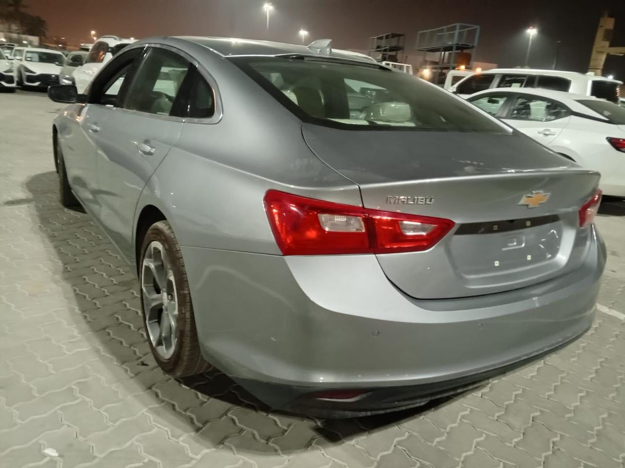 السلام عليكم
ماليبو 2024
مواصفات Lt فول بانورما 
حادثهة مثل ما موضح بل صور 
السيارة جاهزة رقم اربيل الجديد و هزة جديدة 
ماشية 34 ميل
السعر 158 ورقة و بيهة مجال
***********
