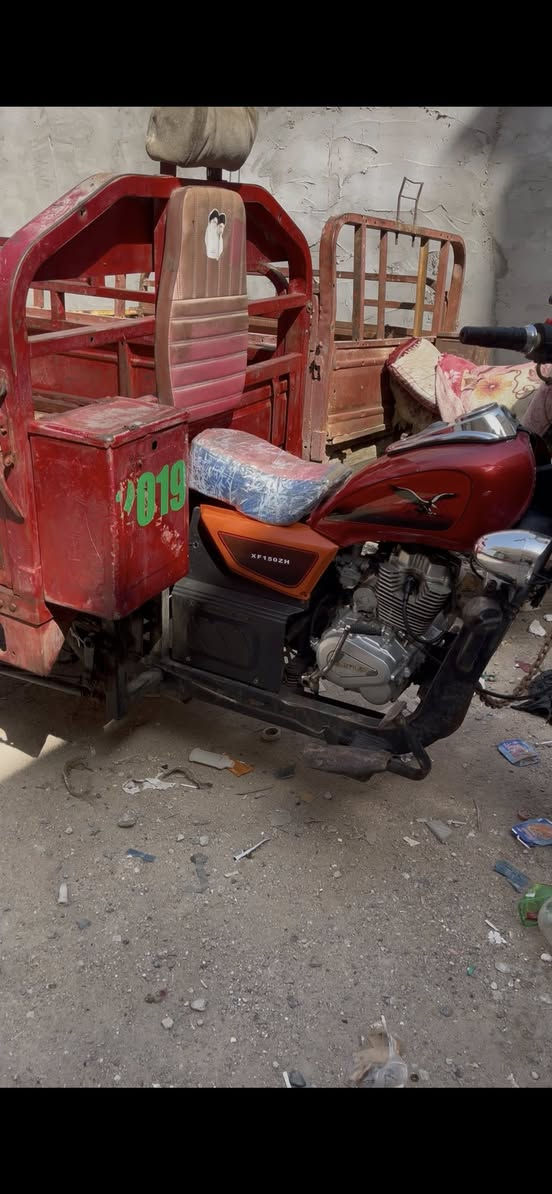 السلام عليكم ستوته للبيع السعر مليون و١٥٠  جمره جديده مديل ٢٠١٨  اوراق اصوليه محرك ٢٠٢٥جدبد كهربائيات كامله  من الطول لطول سلف هورن لايت اشاير باتري جديد شاصي مكفول 
تايرات جدد مكاني البصرة العاليه تقاطع الموفقيه الجمهوريه الرقم ***********
