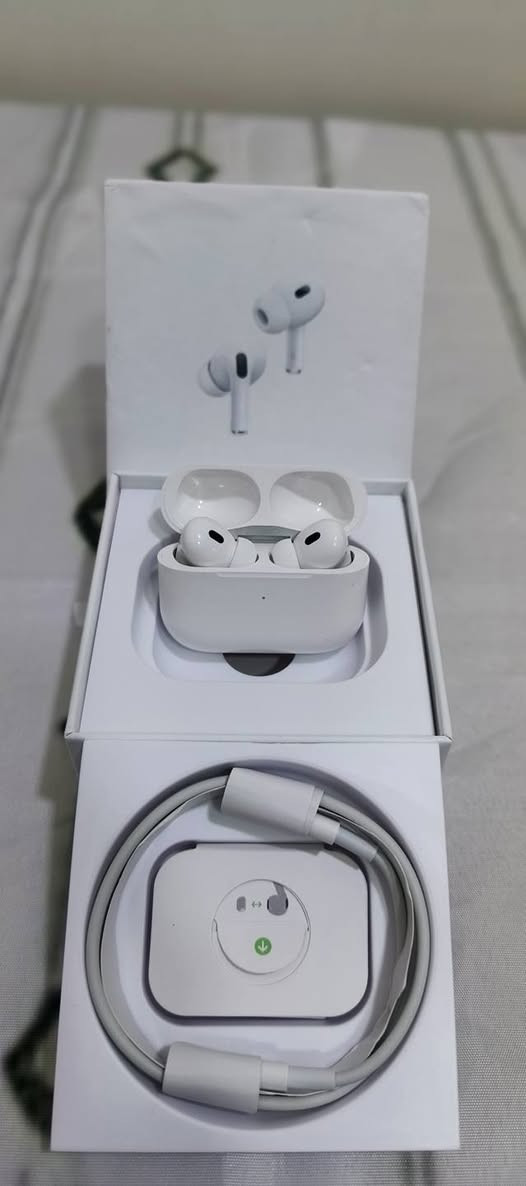 اAirpods pro الجيل الثاني مستعمل قليل جدا بعدها بفترة الضمان السعر 175 توصيل الجميع المحافظات


**إذا كنت صاحب هذا الإعلان وتريد حذفه لأي سبب، رجاءا أرسل رسالة إلى الدعم الفني**