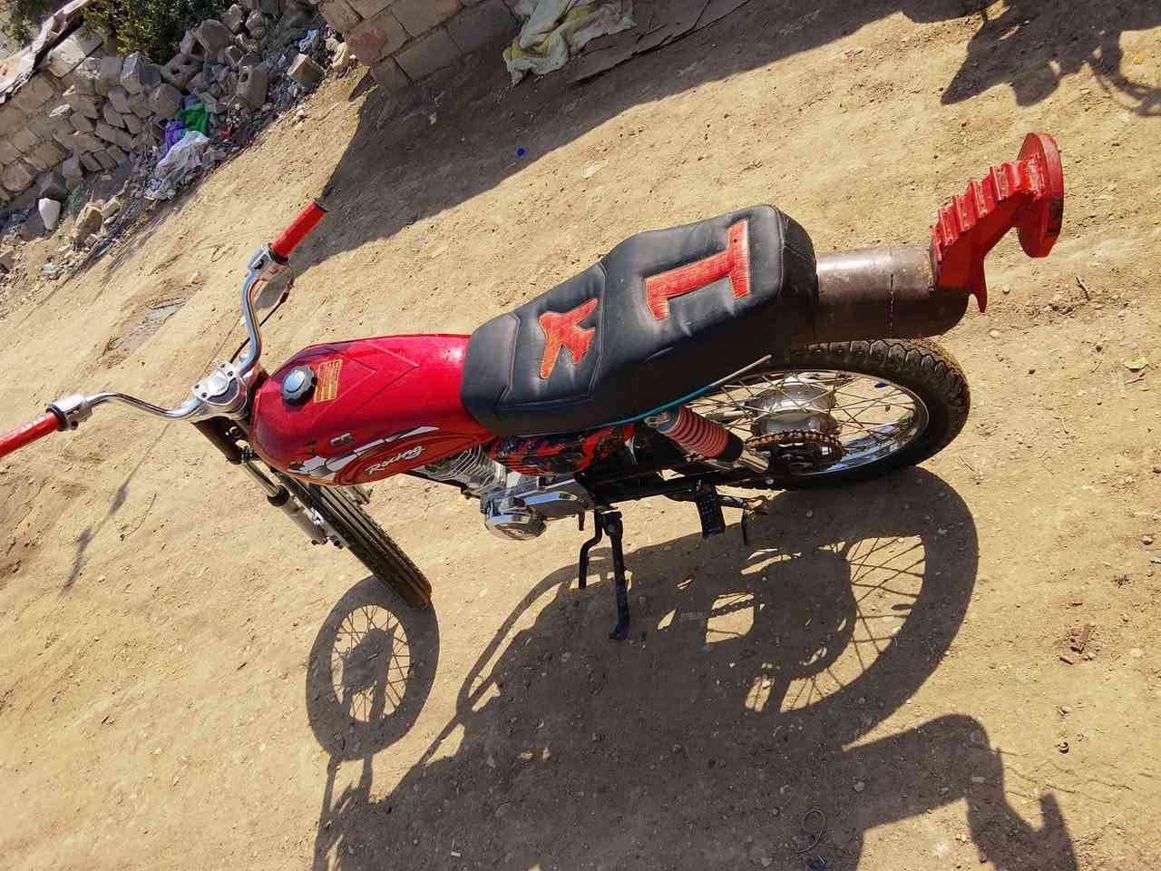 دراجه حربي مكينه تيربو موديل الدراجه 2023فول النضافه دراجه مرتبه وخير من الله سعر 750وبيه مجال بصيط تصل ***********المكان بابل السكندريه
