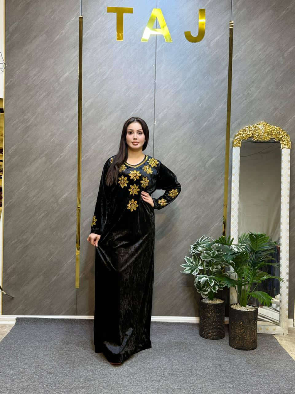 السلام عليكم .زبائنا الكرام 
وصلتنا وجبه جديدة من الاتراكات الاوربي البناتي والولادي   وحديثي الولاده والدشاديش النسائية و سوتات محير ونسائي  وبأسعار مناسبه  جدااا 
   العنوان .حي البكر /سايدين الكنيسه مقابل كاسر الاسعار 
للإستفسار ***********
#البسة_نسائية 
#البسه_أطفال _ولادي_بناتي 
#تراكات _ولادي_بناتي 
#دشاديش _نسائية
