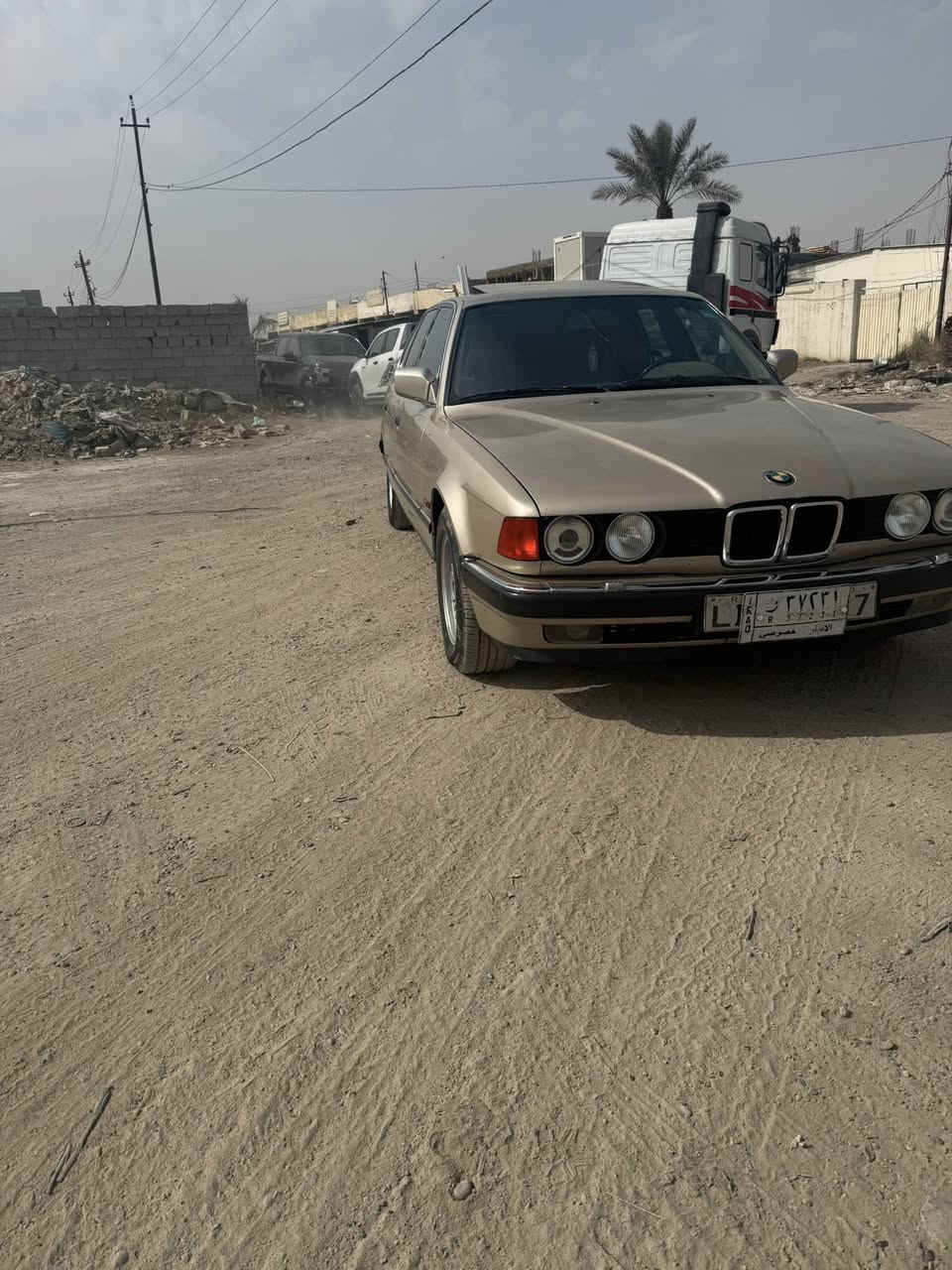 سلام عليكم بي ام موديل1991اصل 35محرك الي مشدود بيهV8تحوير بلاد تحويل موباشر تخم تاير مع ويل شعاع
حداديه امامي جديد سعر 62بيه مجال بصيط
مكاني أبوغريب حي شهدا
رقم وات ساب***********
