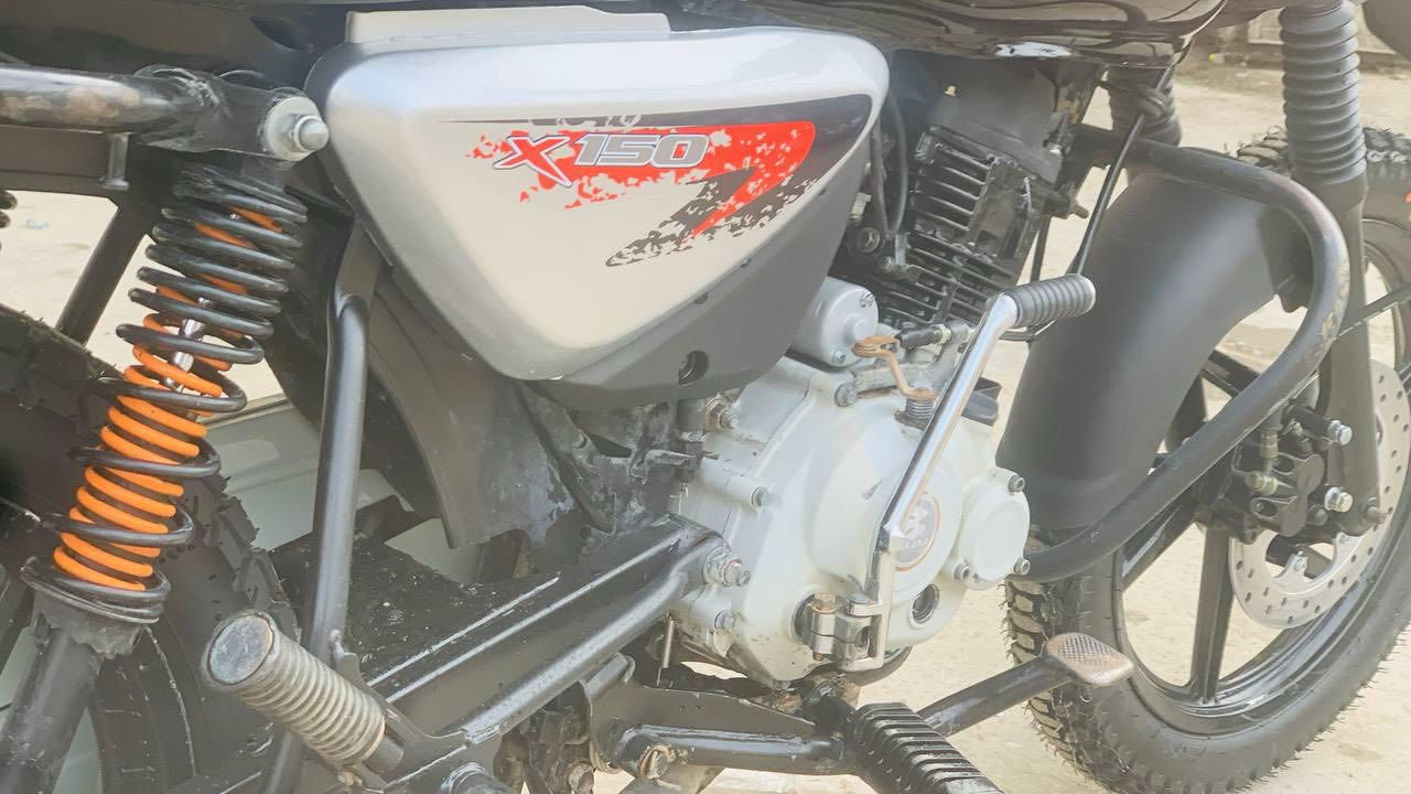 بوكسردراجه اخت الجديده مرقم تحويل ثاني يوم بسمي موديل ٢١مكاني بغدادالسعرمليون و٨٥٠رقم نكليزي***********
