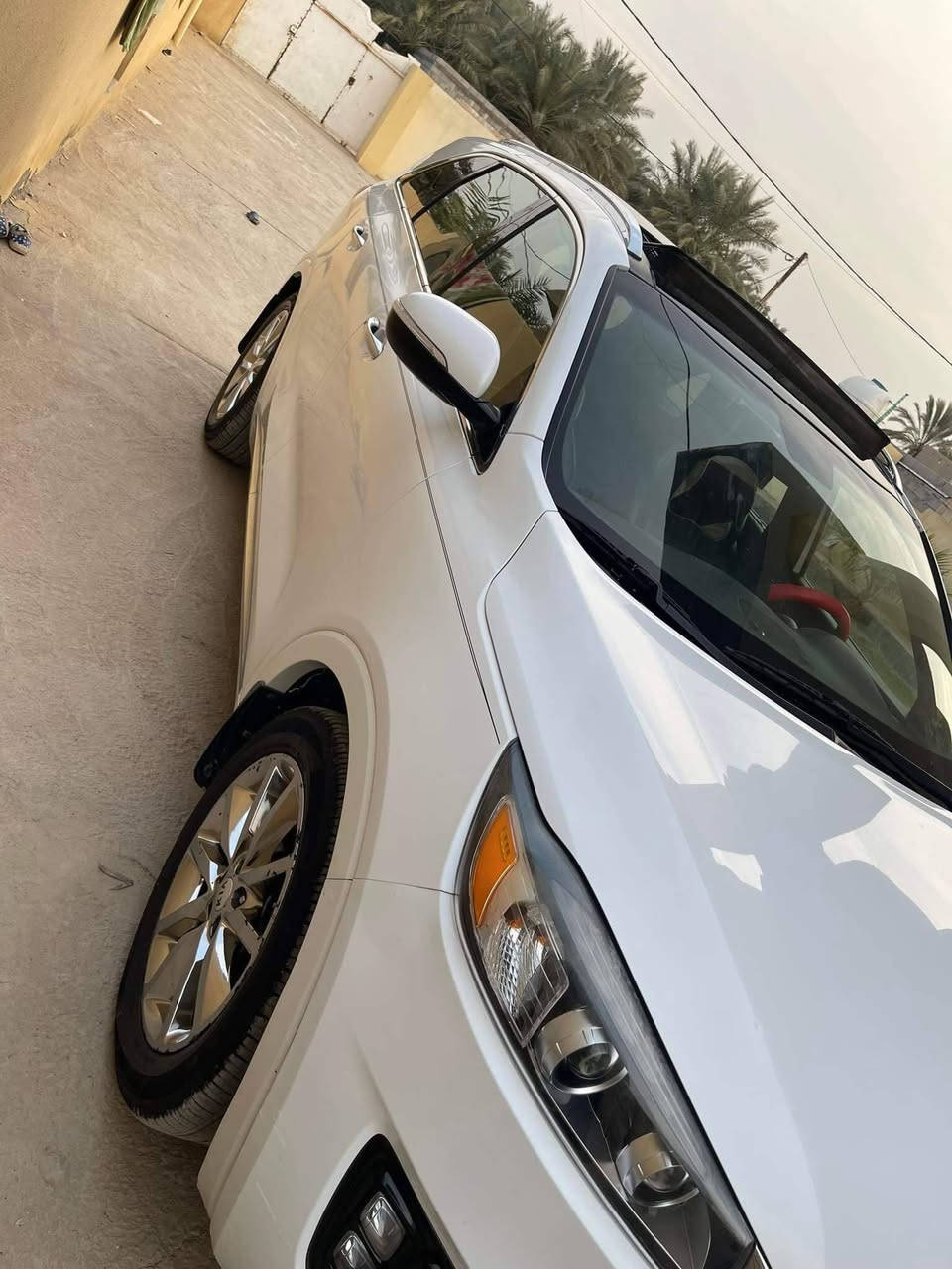 يا الله سلام عليكم
للبيع سورنتو 2016

فول 

مواصفات مميزة اعلى فئة Sxl 

رقم بغداد أب اسمي مكاني واسط 

حادثه جاملغ امامي بدون دواخل جديده سيره 

لاستفسار اتصل ***********
