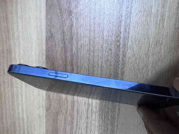 آيفون ١٣بروماكس شرق اوسط 
نموذج m/AAA
ذاكرة ٢٥٦
مبدل بطارية فقط اصلية بيه ضمان 
الباقي كلة شغال مكاني بغداد الحسينية 
السعر ٧٠٠بي مجال 
***********
