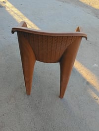 كراسي للبيع الكرسي ب7الاف وبي مجال مفرد+جملة تختلف   للستفسار الاتصال ...