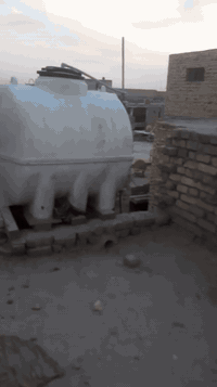 بيت للايجار في العماره
في منطقه الدبيسات مقابل كراج بغداد
100متر طابقين نضيف 
السعر:  350
الاتصال: ‏‪***********‬‏
