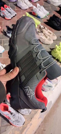 صنع فيتنام • قياس ٤٨ • توصيل