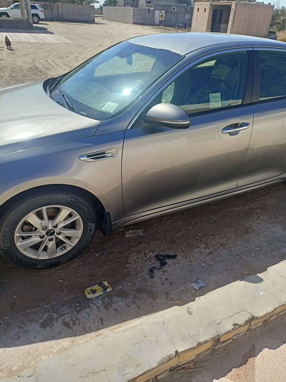 السلام عليكم
كيا اوتيمه للبيع لون فيلي 
موديل 2016
السياره بأسمي رقم ذي قار 
السياره جاهزه 
ملاحظه سياره مكينته خابطه 
مكاني ناصريه مركز 
للاستفسار /***********
