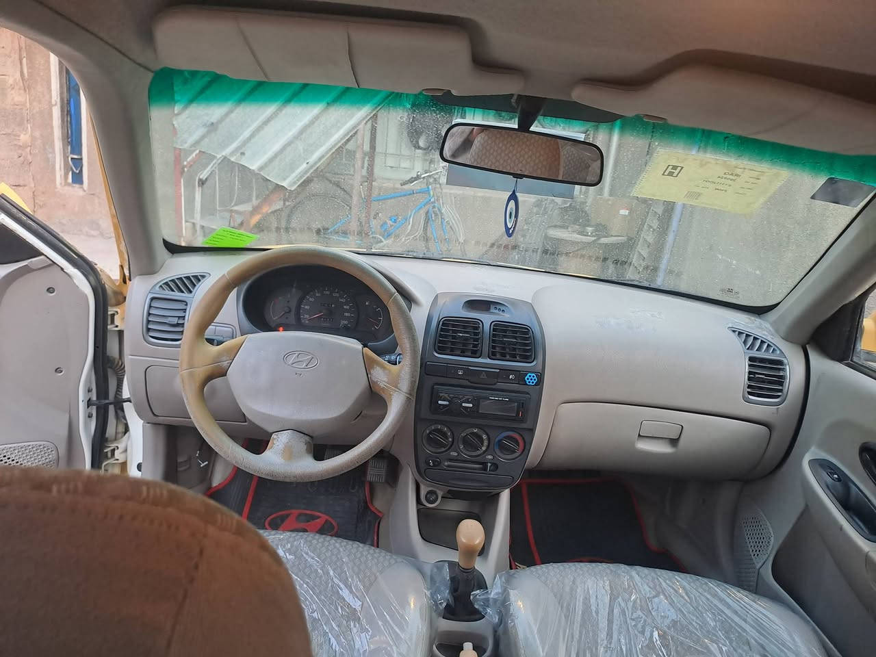 السلام عليكم فيرنه 14 باسمي بلاديه بدون حادث مكينه وكير جدد صدر كله جديد تخم تاير كمريسر تبريد جديد باتري وكلج جديد سياره جاهزه ع اخر حبايه كبل الشغل هزه جديده غرامه مصفره هيه مصفره سياره مامتعوبه واحلا من صور بغداد الامين  السعر ٧٣وبيه مجال قليل ***********  مامتواجد ع فيس
