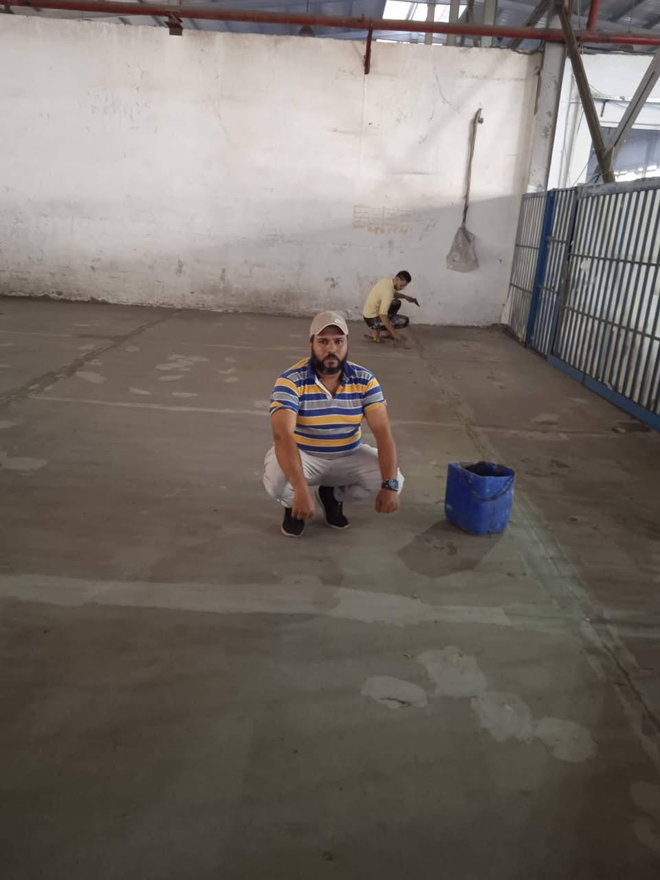 سلام عليكم اختصاصي يبوكسي مستعدين للطلاء الايبوكسي ومنفذ العمل الطلاء الايبوكسي  والمعالجه كافه الارضيات هشام ايبوكسي اختصاص ارضيات يبوكسي وكافه الارضيات الايبوكسي والمعالجه كافه ***********
***********
