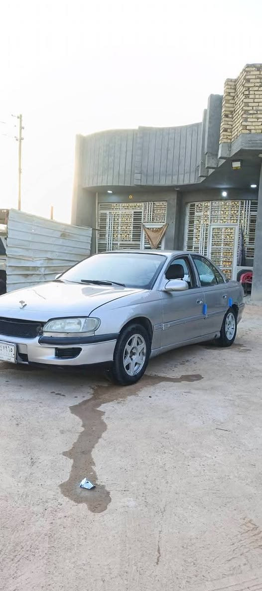 اوبل. بزون. موديل 95.
رقم نجف. تحويل مباشر  
كير اوتماتيك.تخم تاير جديد. حداديه. جديده. 
سياره جاهزه السعر 30 . وبيها مجال. 
العنوان كربلاء طويريج ***********
