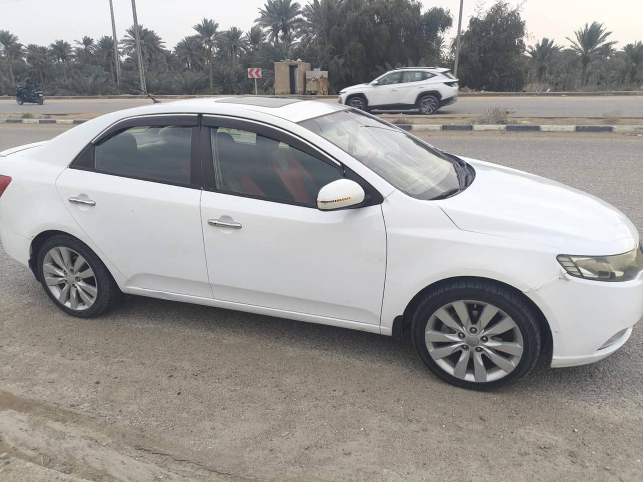 سيراتو موديل 2011فول بصمه مكفوله من الضربه القويه ماعده البارد فقط السعر 105وبيها مجال ***********
