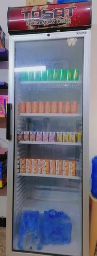 عارضه مشروبات للبيع نظيفه جدا ونوعيه جيده جدا اخت الجديده ماصار فتره م...