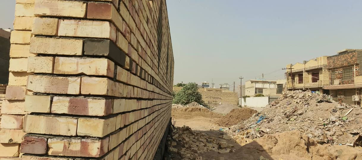 متوفر حاليا خفت بناء للشق والعمار شغل درجه اولى شغل باي مكان رقم الهاتف ***********/***********
