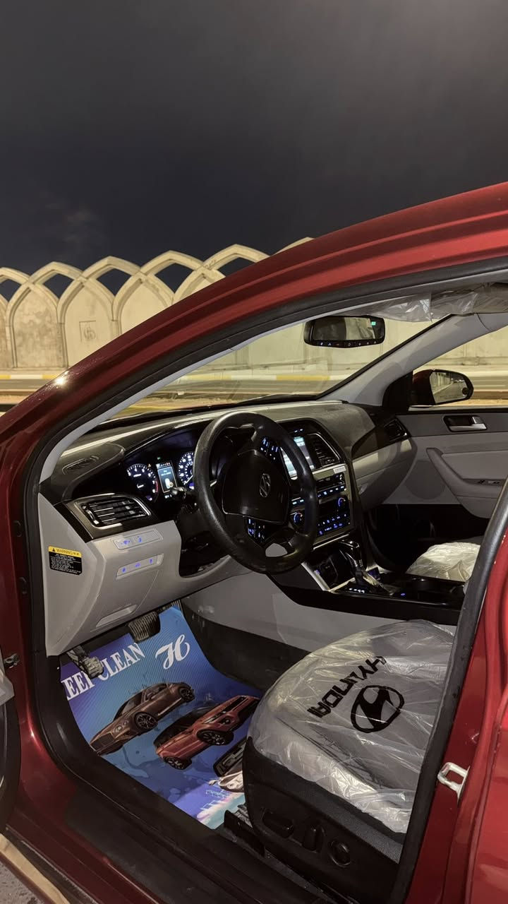 سلام عليكم سوناته وارد امريكي 2015
ضرر السياره (جنطه فقط) بجم كبس 
موصفات السياره 
رادر مري 
كشن هيتر 
كشنات جلد 
شاشا كبيره 
بصمه 
جنطه كهوباء 
كشن كهرباء 
تحكمات ستيرن 
قطعتين تبريد 
بصمت ابواب 
شاشات اعطل 
سماعت نفنتي 
3انضمت قياده 
وبعد بيه مواصفات 
مكان السياره كربلاء 
السعر115وبيه مجال بسيط 

***********
