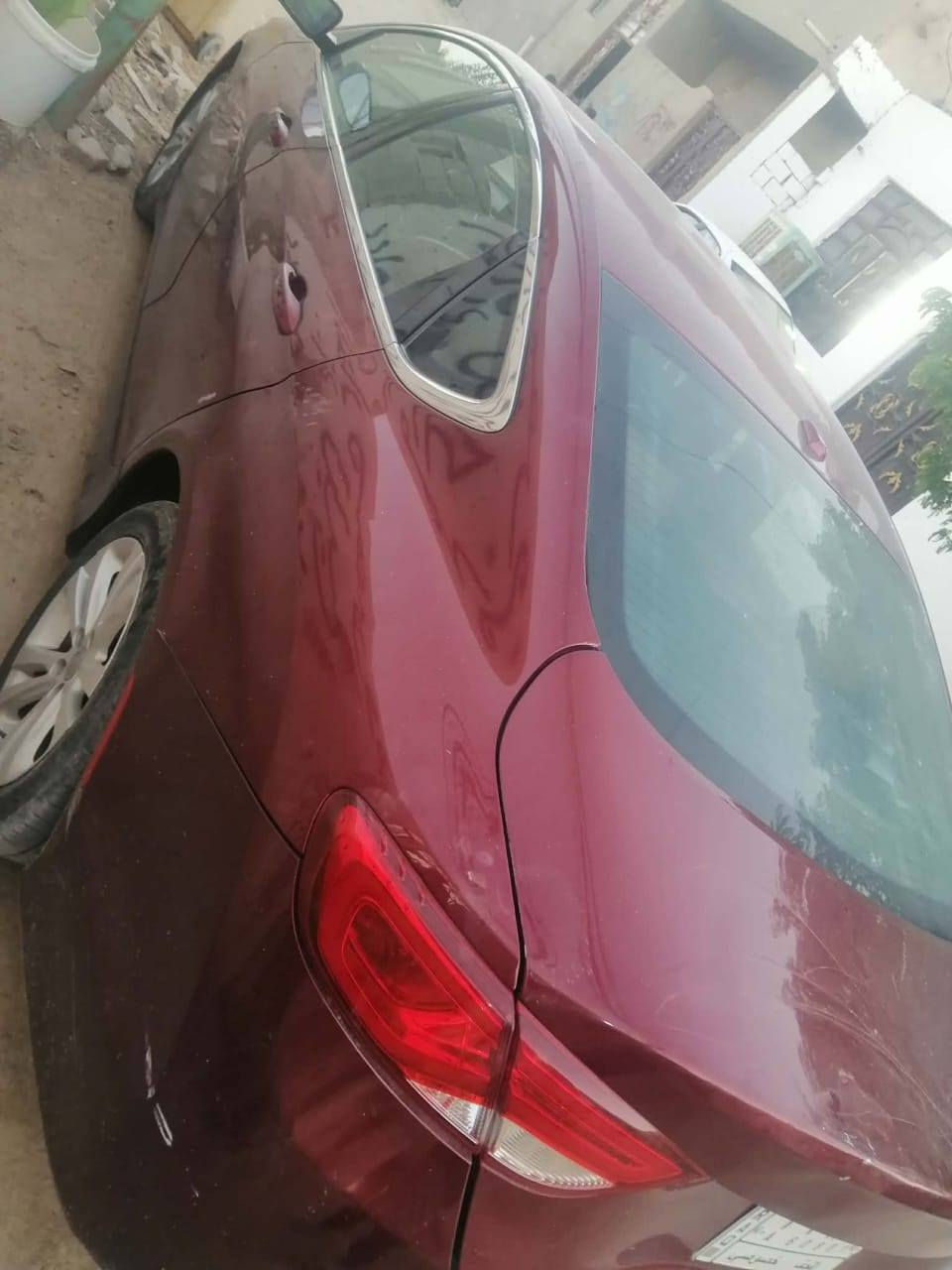 السلام عليكم
سياره سي 200 موديل 15 محرك 2400 سيارة نقصها فقط تبريد سعرها 100$ وبيها مجال بعد المعاينة 

مكانها النجف الاستفسار اكثر ***********
