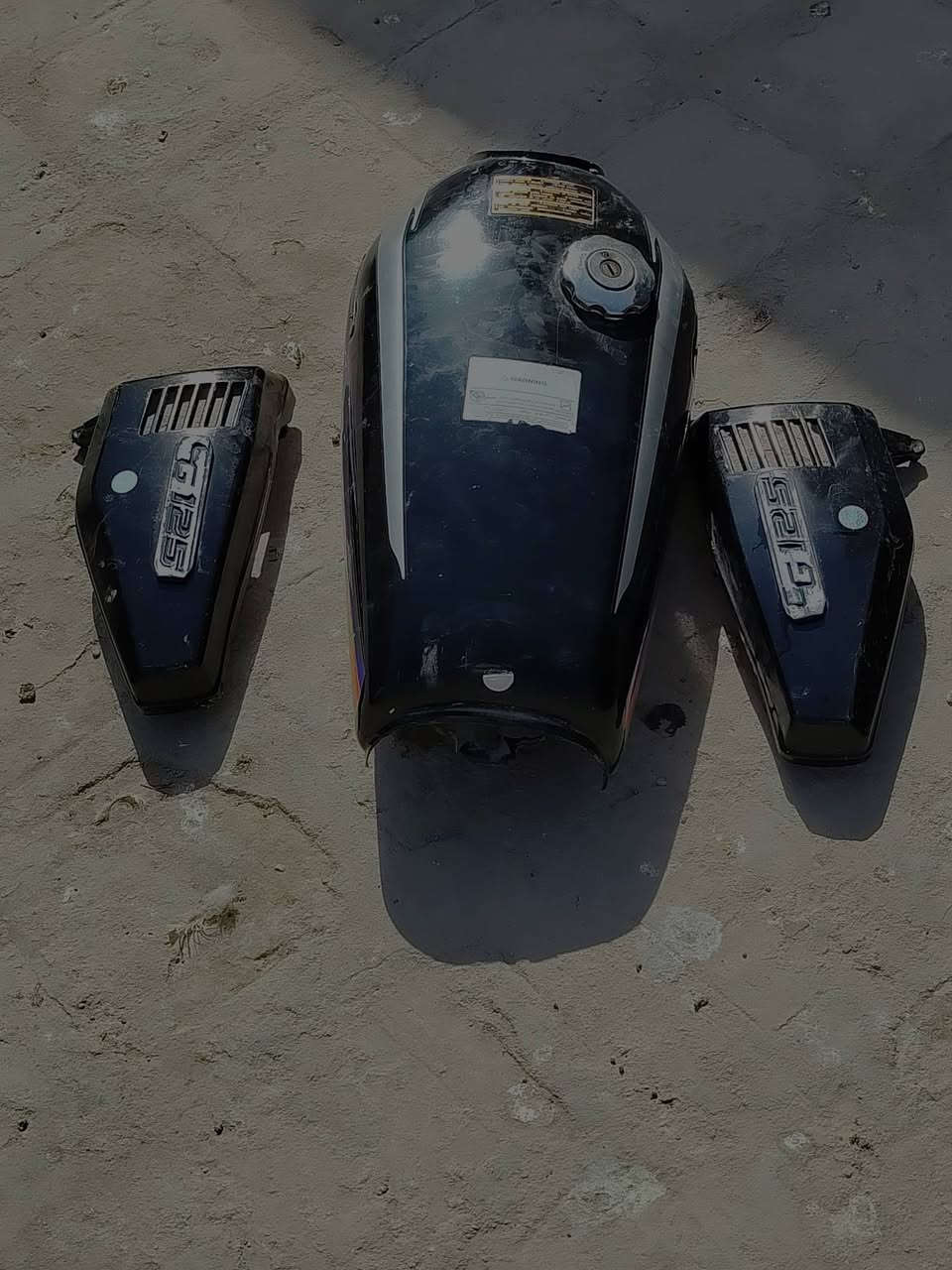 السلام عليكم متاح غراض دراجه (سيبايه. تانكي نضيف مع صفاحيات  اشاير... عداد سرعه.. كابريتا) غراض دراجه نضيفات كلش وشغالات مكاني القاسم


**إذا كنت صاحب هذا الإعلان وتريد حذفه لأي سبب، رجاءا أرسل رسالة إلى الدعم الفني**