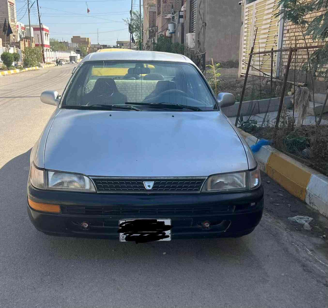 كورلا موديل 1994 رقم بغداد الماني مكانها سوق الشيوخ وراعيها بسوق الشيوخ مصبوغه عام جاهزه مكينه و كير وتبريد وكلشي جاهز بيها وشكل السياره مثل ماواضح بالصور سعرها 47 وبيها مجال 
واي استفسار اتصل عالرقم *********** او راسل واتساب الشطره, ذي قار
