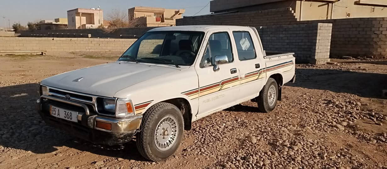 للبيع سياره بيكم تويوتا 1989 
رقم كركوك انگليزي بسمي سنويه لل 2030 هزه جديده 
 محرك y1 جديد مال كصه قبل شهر شديتو
تايرات جدد
 سياره جاهزه من كلشي
السعر 60 
مكان السياره الشرقاط اسديره 
هاتف ***********
***********
