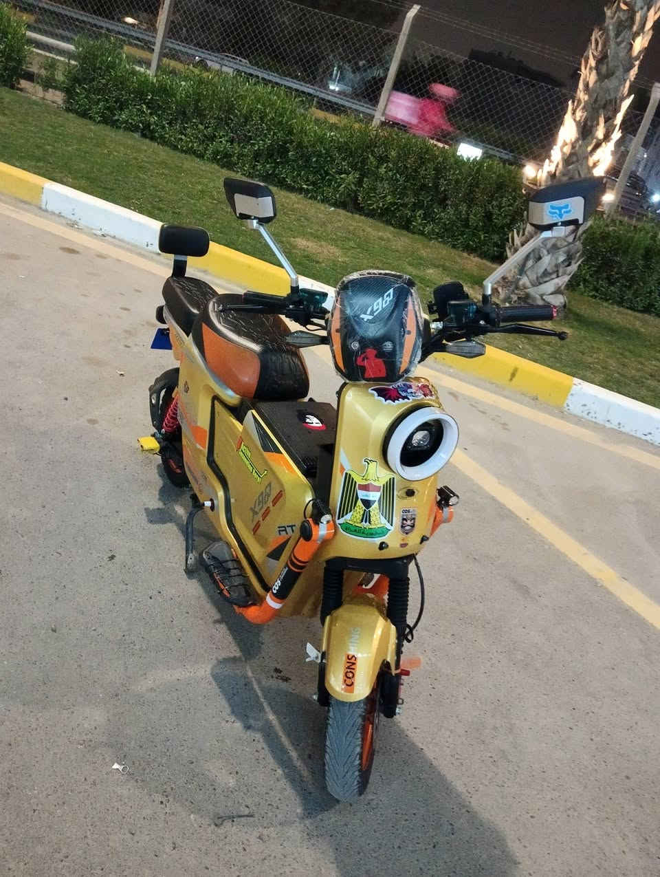 دراجه شحن X900
السلام عليكم دراجه شحن
X900 نضيفه وكامله مابيه نقص 5 بطاريات كبار سرعه 60 حقيقي قوه الملف 2000
موديل 2025
درع رياضي 
فلنجه امامي 
فلنجه خلفي 
ويل امامي 
كشنات جلد شامو
دواسات رياضي
عنبار رياضي 
دبلات خلفي رياضي
مري اصلي 
بصمه وسويج 
تايرات امامي خلفي جديد النقشه العاليه 

السعر 475وبيه مجال قليل حك الجيه
العنوان بغداد الغزاليه
رقم ***********
