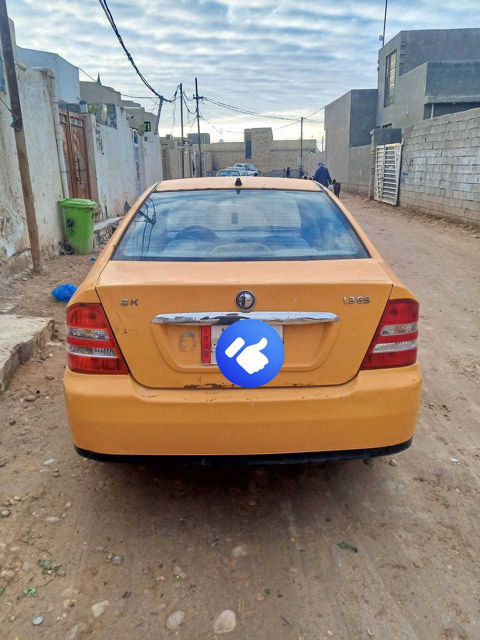 سلام عليكم جيلي Ck. 2013
البيع 
كير جديد شادله مكينه كوله 
سياره بيه خيسات بلهلال الوره 

امصفره هيه وغرامات 

مكان كوت واسط 
سعر 18$اوبيه، مجال 
***********
