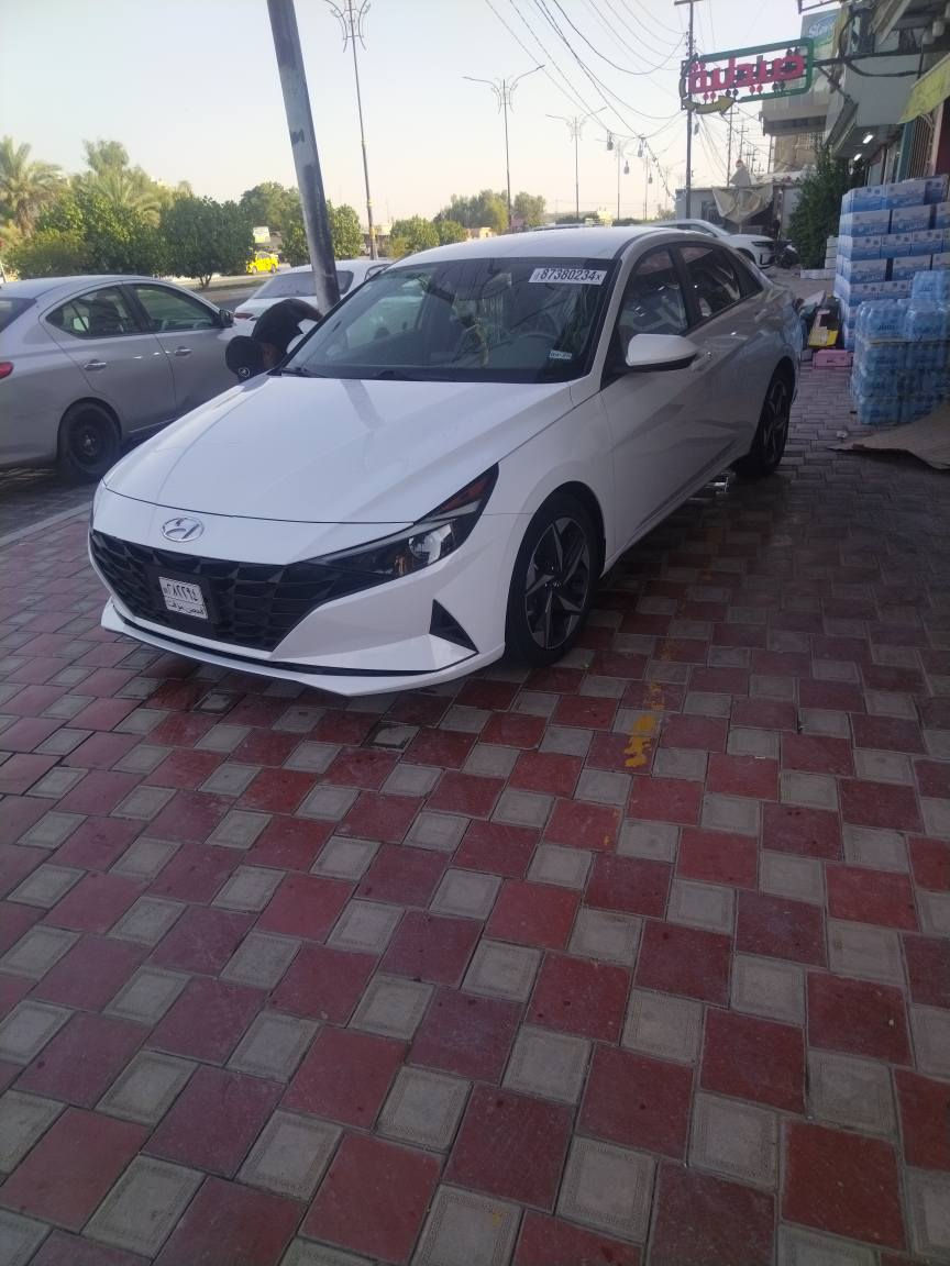 السياره حادثه قطعه وحده فقط الجاملغ الوره مصلح ومصبوغ فقط بدون ايرباك الباقي كفاله عامه
فول مواصفات عده الفتحه شنو بالك مواصفات بيهه
محرك كير حداديه كله شركه 
تخم تاير جديد وباتري جديد سياره جاهزه وخير من الله 
تواصل ***********
عنوان السياره كربلاء 
تفاصيل كلشي ذاكر بالمنشور مو شراي لتخابر كربلاء, العراق
