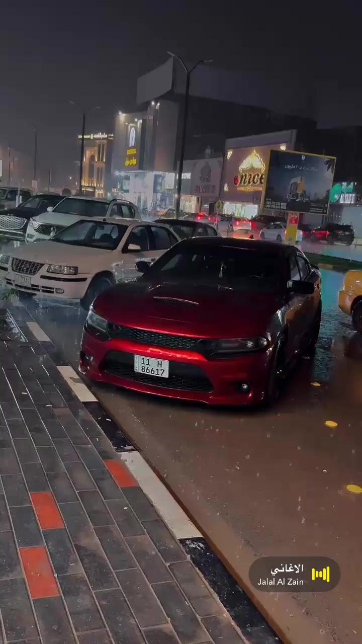 السلام عليكم للبيع او مراوس بg70 او g80
جارجر RT دايتونا 2017 5700
ماشيه100 الف حقيقي
المواصفات
فول عدا الفتحة والرادار
كشنات حظن أسود كنتارا شعار الدايتونا اصل
المقاعد الامامية كهرباء 
ذاكرة لحفظ وضعيات الجلوس
كشنات الامامية تدفئة تبريد 
كشنات الخلفية تدفئة 
ويل 20 SRT 
تشغيل عن بعد
شاشة واوبشات SRT 
4 انظمة قيادة
الشاشة جبيرة U connect تدعم كار بلي
مختمه بكل مكان دايتونا
شوته موبار SRT بلادي
كامرا خلفية 
الاكزوز بلادي فقط تفريغ
وباقي مواصفات الدايتونا معروفة
الاضافات
بلكات ريسنگ فيول بم
لويات ايباخ
داون بايب 
برمجة عقل وكير ومكينه مصطفى ايكل 
______________
الحادث : دعامية امامية وشوية من البدنة
صبغ جزء من البنيد وبيها بارد بدون تبديل اي قطعه

مكاني الحلة
ملاحظة: سياره مسويله سيرفس كامل ادمه منضومه الاحتراق + دهن جديد + باتري  جديد + بوليش 
بيها نقص زوج تايرات امامية فقط
رقم بغداد الجديد وسنوية وهزة جديدة تحويل ثاني يوم 
السعر  195
***********
