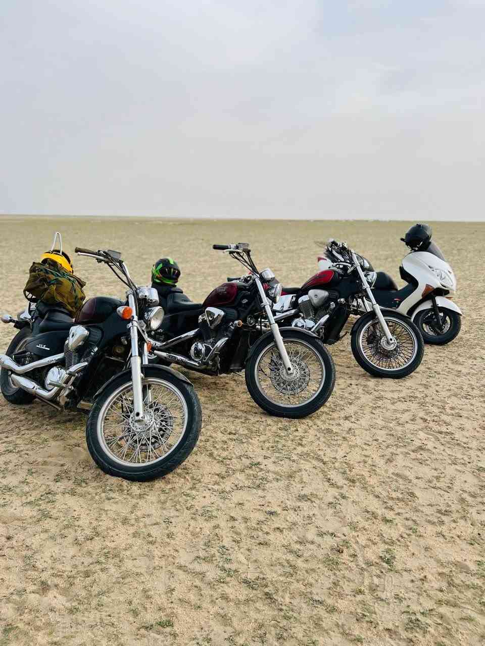 السلام عليكم عدي دراجتين لل بيع دخول جديد مرقمات بسمي  مكاني ناصريه  ***********
