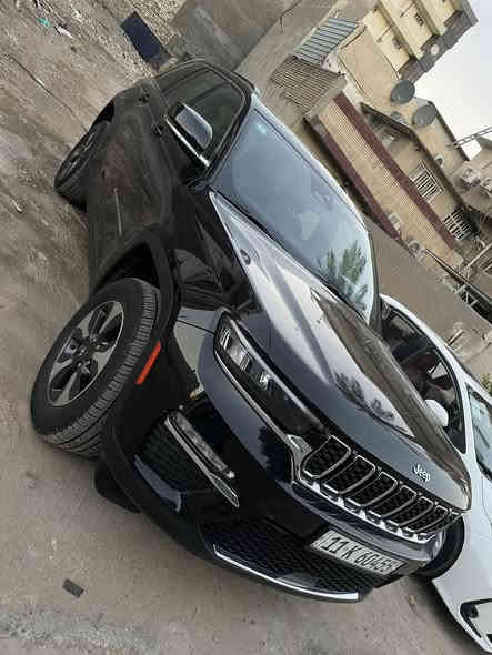 السلام وعليكم
للبيع جيب هايبرد موديل 2024
سياره لمتدد فول موصفات للاخير 
الحادث بسيط جدآ طخه بين الباب وجاملغ فقط
بدون ايرباك 
باقي سياره مكفول من دعاميه للدعاميه 
السياره شكد ماكول جديده قليل بحقهه 
وصور امريكا موجوده بالمنشور
سعرهه 33 وبيهه مجال بسيط 
للاستفسار اكثر ***********
مكاني بغداد شارع فلسطين
