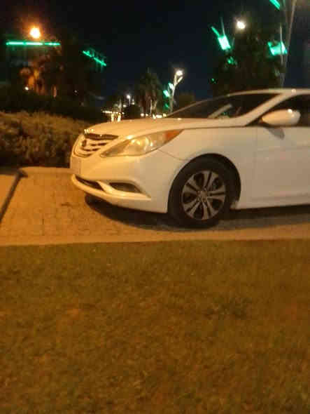 السلام عليكم 
سوناتا  أمريكي موديل2011
كير ومحرك شرط 
عنوان شرقاط 
تواير جدد صدر جديد تبريد ثلج رقم نينوى الماني
تحويل شرط 
ضرر جاملق امامي بس بدون دواخل شضاية بسيطة بالسقف ثلاث
السعر 105 وبيها مجال للطيبين 
الرقم ***********
