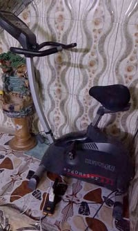 بايسكل رياضي كلة شغال وكلش نضيف كهربائي سعر 100نهايته الشراي يجي خاص ل...