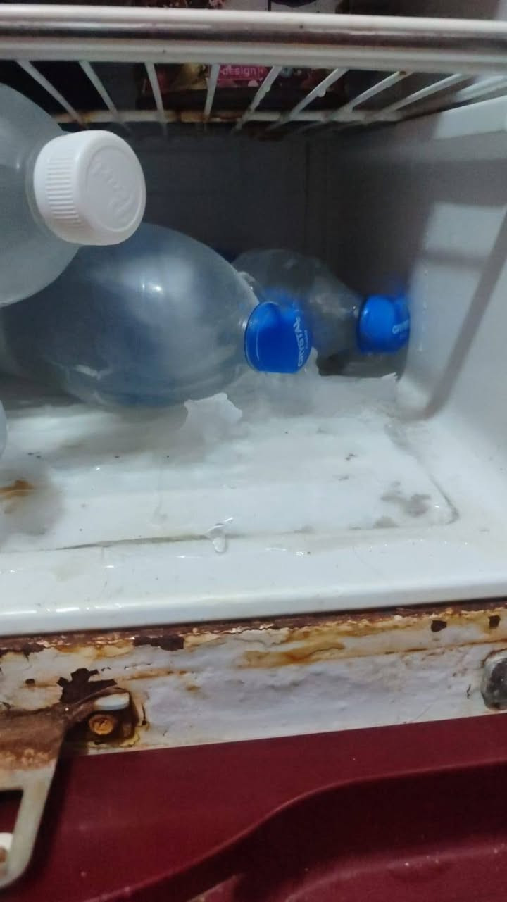 الثلاجات ع ميه وخمسين المبرده ع ميه وخمسين الكنتور ميه وخمسين والغساله وطباخ ع ميه***********
