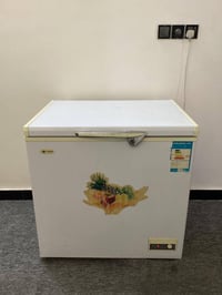 مجمده للبيع نضافه 90/100  السعر 175 وبيها مجال   للتواصل 07806652254