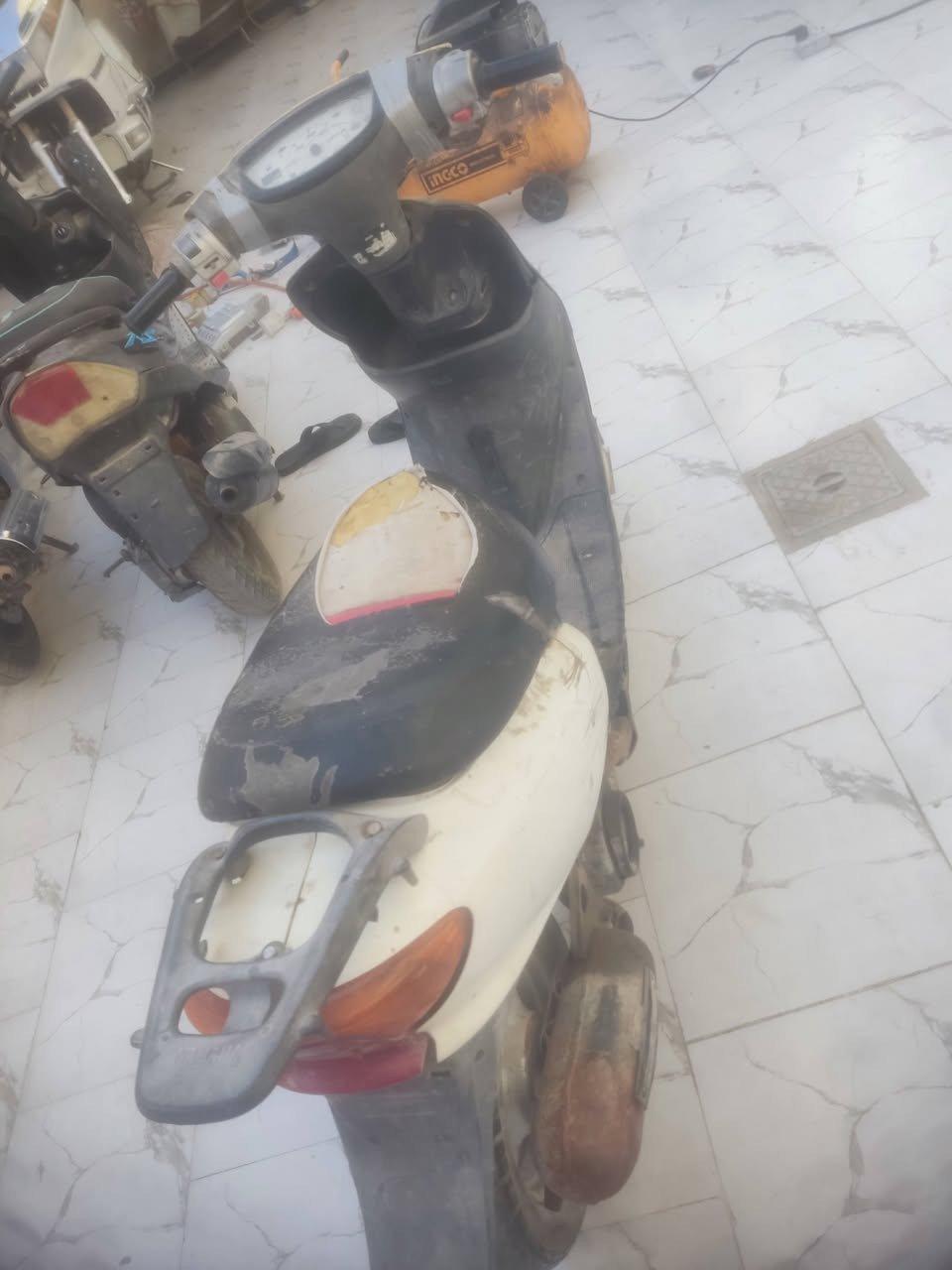 سلام عليكم دراجه عصفوري مامفتوحه البيع السعر 100 مكاني رميثه وهاذه رقمي ***********
