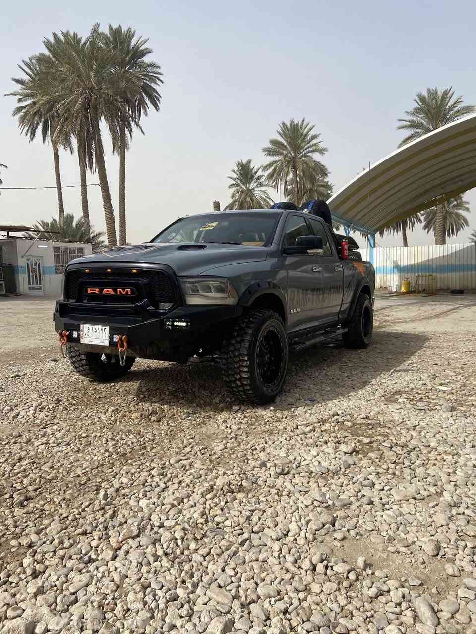 سلام عليكم. رام ٢٠١٢ محدثه ٢٠ سياره جاهزه  مصروف عليه هواي رقم بغداد مكينه ٤٧٠٠بلتدي سياره خير من الله وحش بشارع سياره مصبوغه للجماليه دائمي غير ثابت يعني تكدر اتشيله  رصاصي غير محدد جاهزه ع اخير الله وكيل دبابه بيع مراوس حسب القناعه ***********
