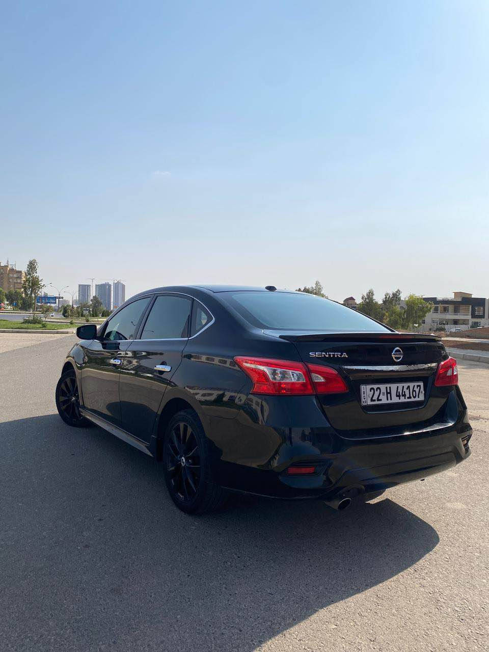 ‎نیسان سێنترا SR 2017
‎مواسەفات: ئیکۆ، سپۆرت، تراکشن،ABS
‎کوشن هیتەر
‎شاشە گەورە 
‎تەحدید سورعەو هتد....
‎فول مواسەفات بەس سلاید نیە
‎نموونە لە جوانی
‎سەیارەکە ٢ پارچەی هەیە چاملغ و بۆنیت ، شانسی یەک قنج گرتووە بێ ئێرباگ دەعمەکەی خەفیفە ، سەقفی هەندێک پەڵەی جیقنەی هەیە ،گێڕو مەکینە بە شەرت، بەردی گزۆز بە شەرت و سەیارەکە بە ناوی خۆمەو تەحویل بە شەرت
‎ژمارە مۆبایل *********** أربيل, العراق
