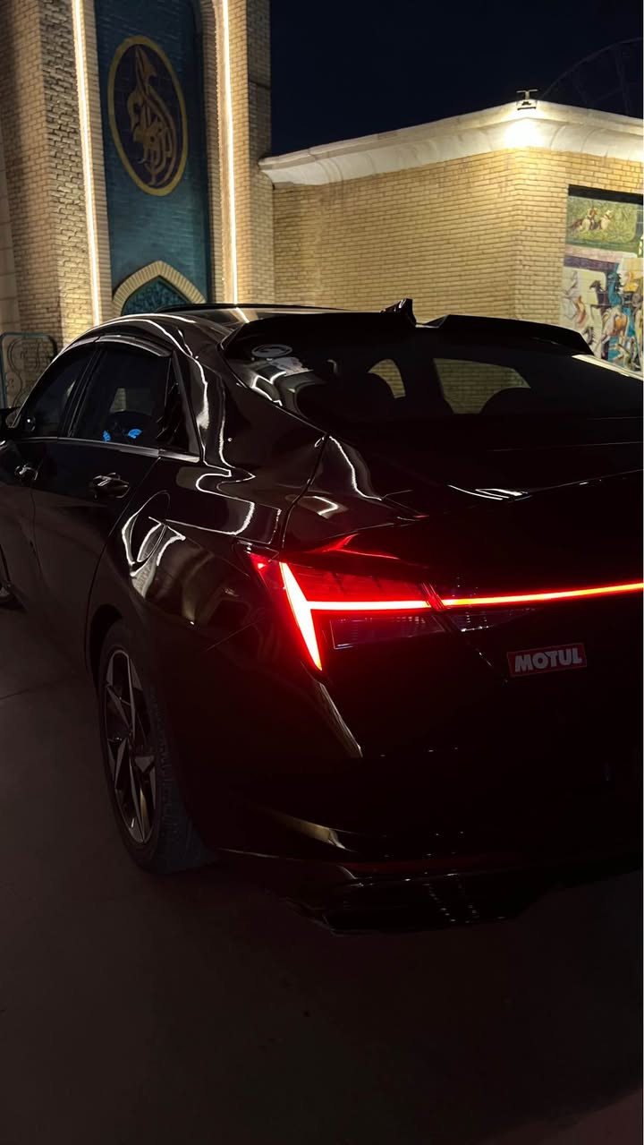 السلام عليكم مستعجل ع البيع
الشراي يتصل ويدلل ***********
هونداي النترا هايبرد 1/1 موديل2022

مواصفاتLIMTED
فول فول مواصفات 1/1
فتحة سقف سلايد
ابواب بصمة
بصمة تشغيل 
تشغيل عن بعد
شحن واير ليس
كاميرا خلفيه دواره 
شفتات ستيرين
ترحيب
اوتو ستوب
نقاط عمياء
‏Active cross control كروس سرعة تفاعلي ويه السيارة الي كدامك 
تحديد مسار 
مثبت سرعه 
قيادة ذاتيه
رادار 360 درجة مع توقف ذاتي
كشنات جلد 
فول تحكمات ستيرن 
كشنات هيتر
صندوق ذكي
لايت زنون 
بكلايت ليد متصل
بصمه تشغيل وبصمه ابواب لمس وتشغيل عن بعد 
السياره بعد بيها مواصفات فول الفول
جديدة وجاهزة 
بجم كبس بيهة باب خلف السائق  اني مستوردها صور الحادث موجوده بالمنشور
مكاني بغداد 
رقم بغداد تحويل ثاني يوم
السعر 152 بغداد, العراق
