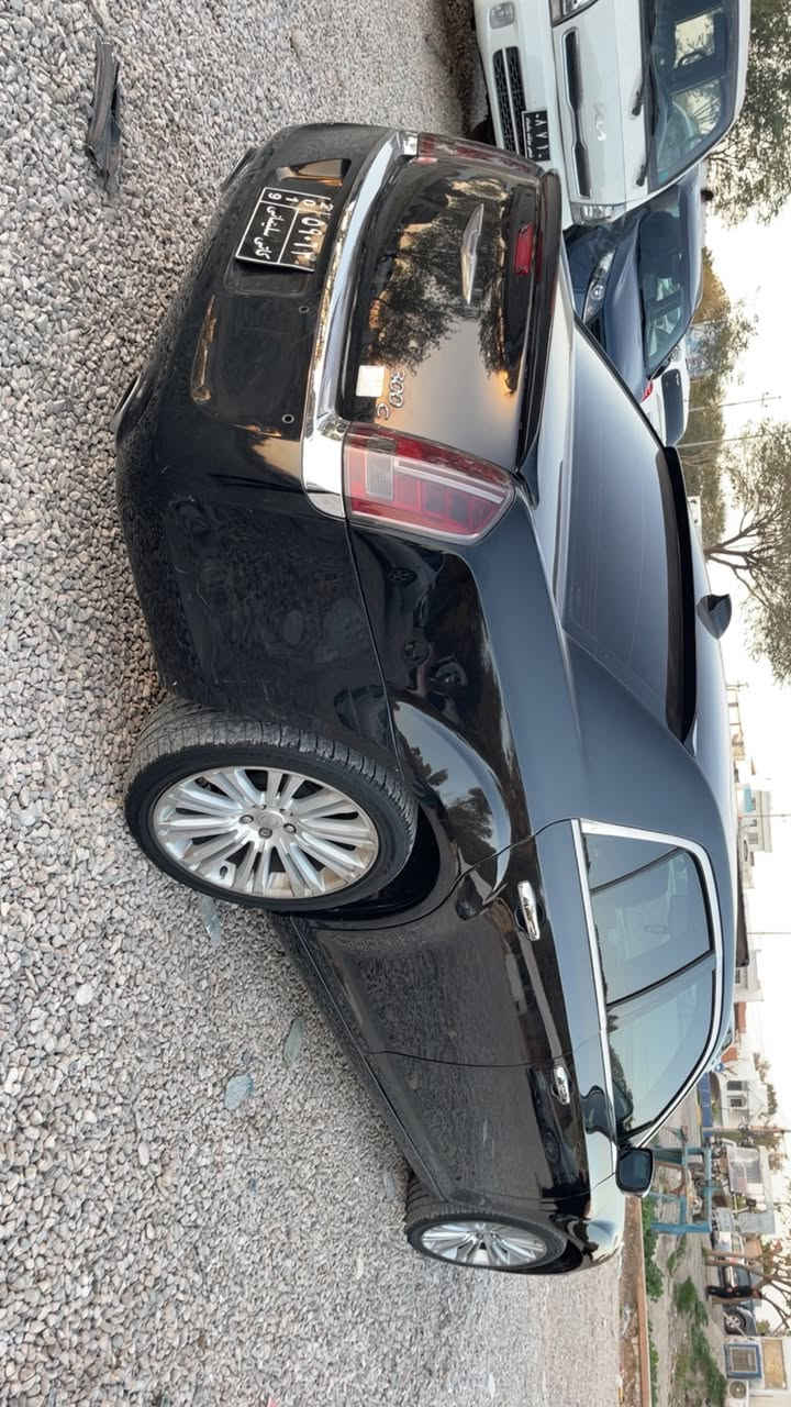 ئوباما موديل ٢٠١٢ ي قه بات مواسفات به شه رتي گيرومه كينه جركه ي تيدا نيه   شه ش بستو ن براوه ي بجم واتا براوه ي به ردم سياره كه موس نيه  شوين كه لار سعري ٧٣گه لاو مه عمله ***********
