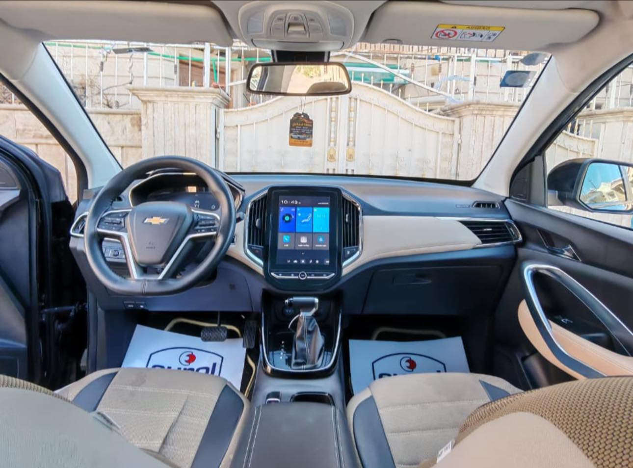 شفروليه كابتيفا (2024) خليجي🖤🔥
برايمر فول مواصفات وبلاش💯

🚗 7 راكب
🌤️ بانوراما
📸 كاميرا 360 درجة
💡 مصابيح أمامية LED
🔴 مصابيح خلفية LED
🔦 بروجكترات تشتغل ويه حركة الستيرن
🖥️ شاشة تحكم كبيرة
❄️ تبريد قطعتين
🪞 إشارات بالمرايا
📟 عداد سرعة ديجيتال
🔑 بصمة تشغيل
🚪 بصمة أبواب
🛞 عجلات قياس 18
📺 شاشة بقياس 10.2 بوصة
📡 حساسات أمامية وخلفية وجانبية
📱 تدعم كار بلاي
🤖 تدعم أندرويد أوتو
🔊 تحتوي على 6 سماعات
🛣️ نظام تثبيت السرعة
🅿️ أوتو هولد
🔌 منافذ USB للركاب
🛡️ السيارة مكفولة
✨ السيارة اخت الزيرو وبعدها بريحة الشركة
🛣️ ماشية 11,500 كيلومتر
🔢 رقم بغداد جديد باسمي

📮 السـعـر ✅ لايك و تعليق يصلك ع الماسنجر  📩

مكان تواجد السيارة: بغداد الطالبية قرب مسبح الصفا
رقم صاحب السيارة: *********** / ***********
الصفحة مكلف بالنشر
