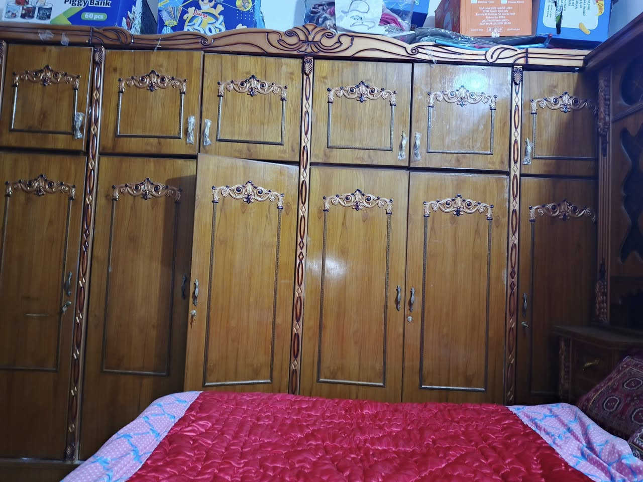 للبيع غرفه اخشاب حطاطه ديوان سعر مليون و50 وبيه مجال بسيط للاستفسار اتصل على رقم ***********او *********** أو خاص
