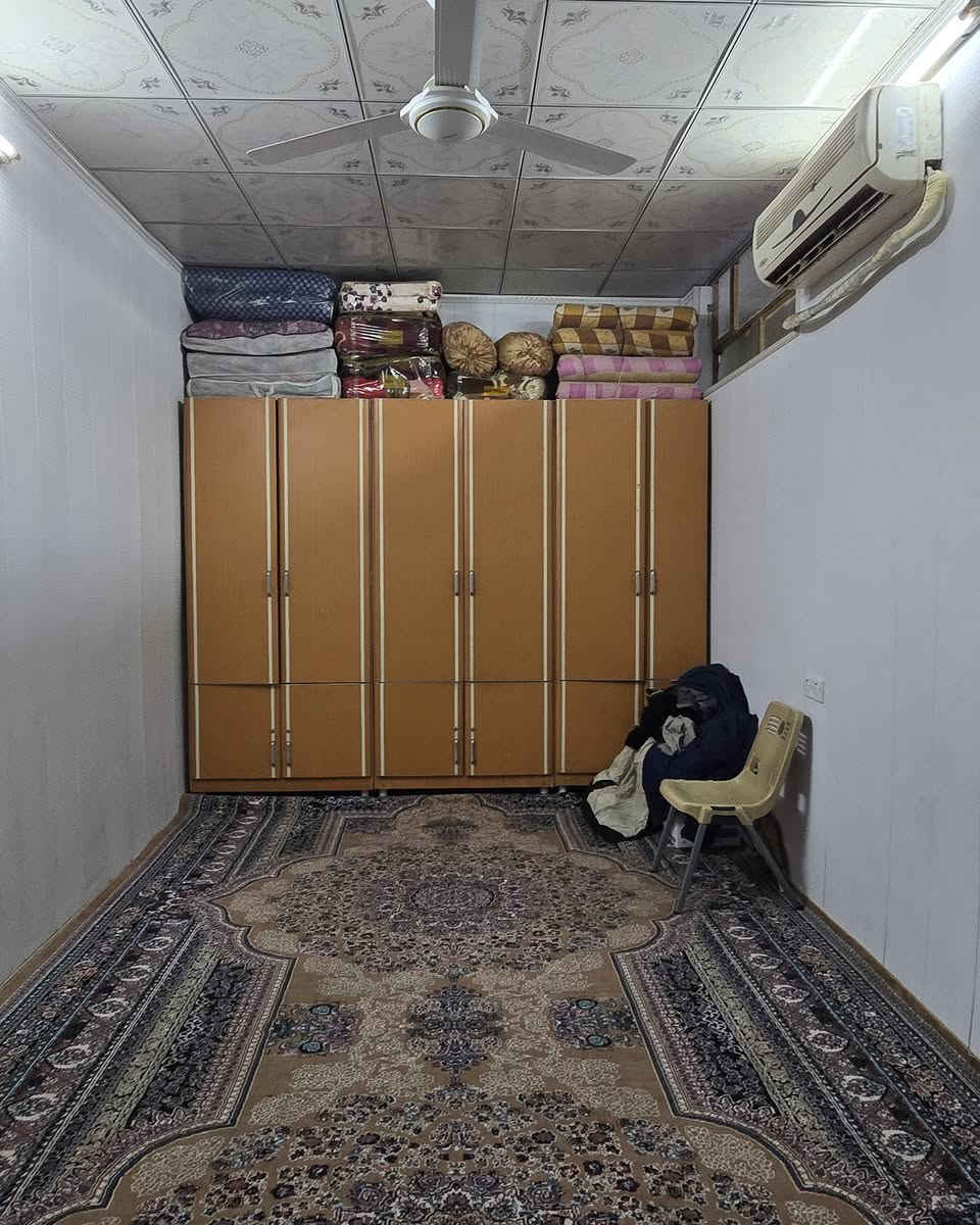 السلام عليكم
ئه م خانووه بۆ فرۆشتن  بو ئه وه ي نرخي السلام عليكم
ئه م خانووه بۆ فرۆشتن  بو ئه وه ي نرخي خانوه كه ت زوو بي بكات لايكي به يجه كه مانت بير نه جيت 
♦️ شوێن کەلار/  مجموعه ٥٠٠ ماله كه 
♦️رووبەری97.50 مەتره 6.50×15كولاني زور فراوانه
♦️  نزيك خه سته خانه ي لايفه و نزيك دوو سايديكه 
👇👇پێکهاتووە لە دوو قات ده رجى داخليه 
ايستا ده توان بينرمان بن له تيك توك https://www.tiktok.com/@aqarat.salam?_t=8rTNtXNdXwi&_r=1
_______________________________↘️⁩
موواسەفاتی⬇️⁩ تابويه
خانوویەکی پاک و خاوێنە

ئێوەی بەڕێزیش گەر موڵکتان هەیە دەتانەوێ بیفرۆشن یان دەتانەوێ بەکرێی بدەن
دەتوانن تەواوی زانیاریەکان بة نامةي مسنجةر بنيرن بو پةيجةكةمان 
📌 ناونیشانی تەواوی موڵکەکەت
🏡 چەن وێنەیەکی موڵکەکەت
💲 نرخی موڵکەکە ت
بو زانيني نرخ زماره ١ دانه يان تيل بكه به نوسينكه ي 
(سه لام) ناونیشان شه هيدان به رامبه ر هه رزان بازاري خه ونه كان ٢ نزيك ته لاري ديندار 

 *********** م سه لام تايبه ت به كرينو فروشتني خانو 
  
*********** م صالح تايبه ت به كريداني خانو 
________________________ کەلار/ ليوا مجموعه 
♦️رووبەری97.50 مەتره 6.50×15كولاني زور فراوانه
♦️  نزيك خه سته خانه ي لايفه و نزيك دوو سايديكه 
👇👇پێکهاتووە لە دوو قات ده رجى داخليه 
ايستا ده توان بينرمان بن له تيك توك https://www.tiktok.com/@aqarat.salam?_t=8rTNtXNdXwi&_r=1
_______________________________↘️⁩
موواسەفاتی⬇️⁩ تابويه
خانوویەکی پاک و خاوێنە

ئێوەی بەڕێزیش گەر موڵکتان هەیە دەتانەوێ بیفرۆشن یان دەتانەوێ بەکرێی بدەن
دەتوانن تەواوی زانیاریەکان بة نامةي مسنجةر بنيرن بو پةيجةكةمان 
📌 ناونیشانی تەواوی موڵکەکەت
🏡 چەن وێنەیەکی موڵکەکەت
💲 نرخی موڵکەکە ت
بو زانيني نرخ زماره ١ دانه يان تيل بكه به نوسينكه ي 
(سه لام) ناونیشان شه هيدان به رامبه ر هه رزان بازاري خه ونه كان ٢ نزيك ته لاري ديندار 

 *********** م سه لام تايبه ت به كرينو فروشتني خانو 
  
*********** م صالح تايبه ت به كريداني خانو 
________________________
