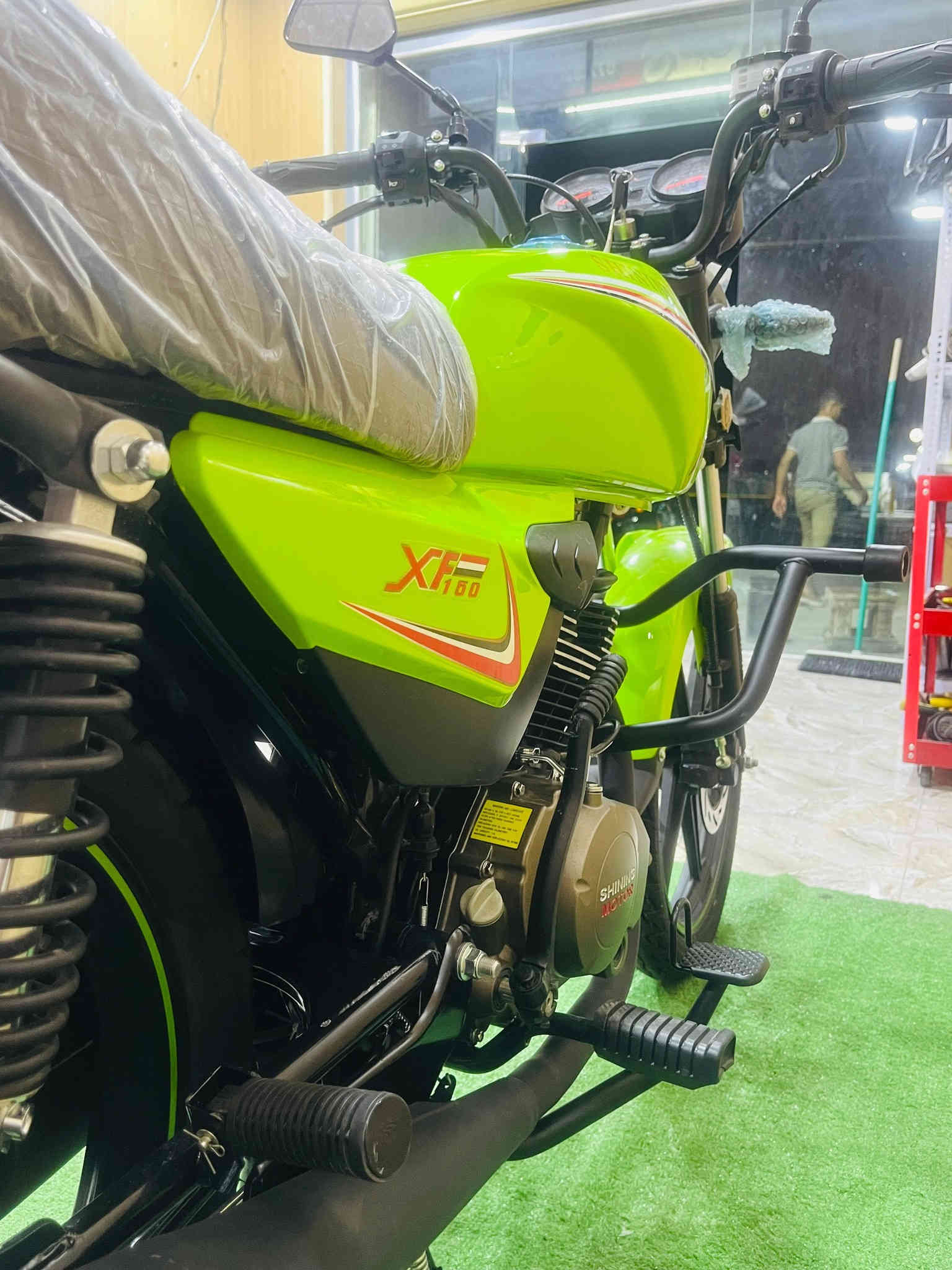 يا الله اسلام عليكم شباب بيع بل نقد وبل قصط ماستر رافدين فقط بدون مقدمه او مراوس حسب القناعه دراجه شاينك موديل ٢٣ زيرو مماشيه بيدك ادير بانزين وشغلها أوراق اصولي السعر مليون و٥٠٠ وبيها مجال حك الجيه الشراي يتصل وبي خير ويدلل الرقم ***********
